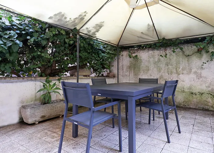 Daire Bologna Garden House Roma